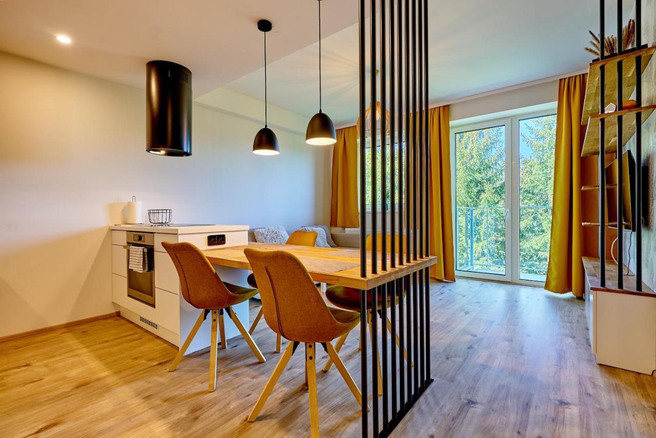 Klinovec Suite By Mountain Ways Loučná pod Klínovcem Exteriör bild