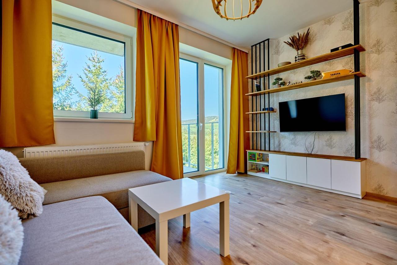 Klinovec Suite By Mountain Ways Loučná pod Klínovcem Exteriör bild